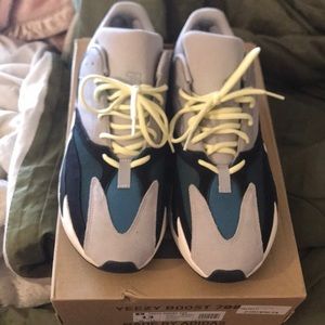 Adidas Yeezy 700 “Wave Runner”